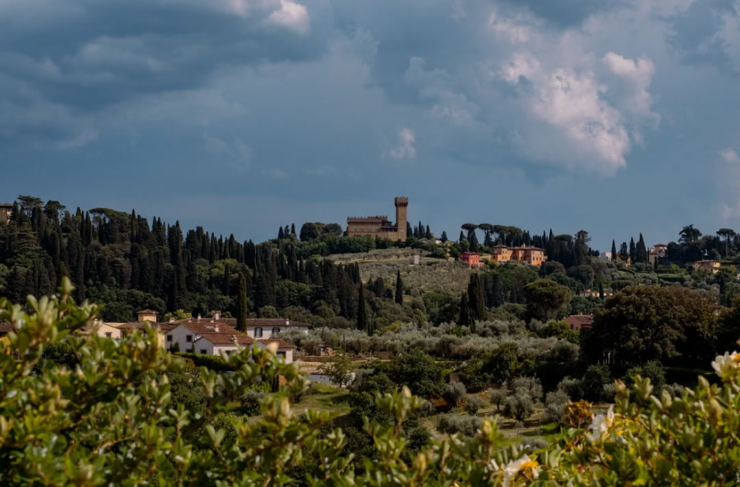 Toscana: Arte, Vino y Paisajes de Ensueño